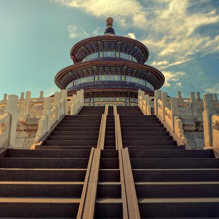 Nostalgia Hotel Beijing Guozijian Ghost Street - Near Beijing Lama Temple, Beihai Park, Jingshan Park, Drum Tower, Houhai Bar Street, Tian'Anmen Square, Located In Beijing Traditional Hutongs, 5 Minutes Away From Beixinqiao Metro Station Luaran gambar