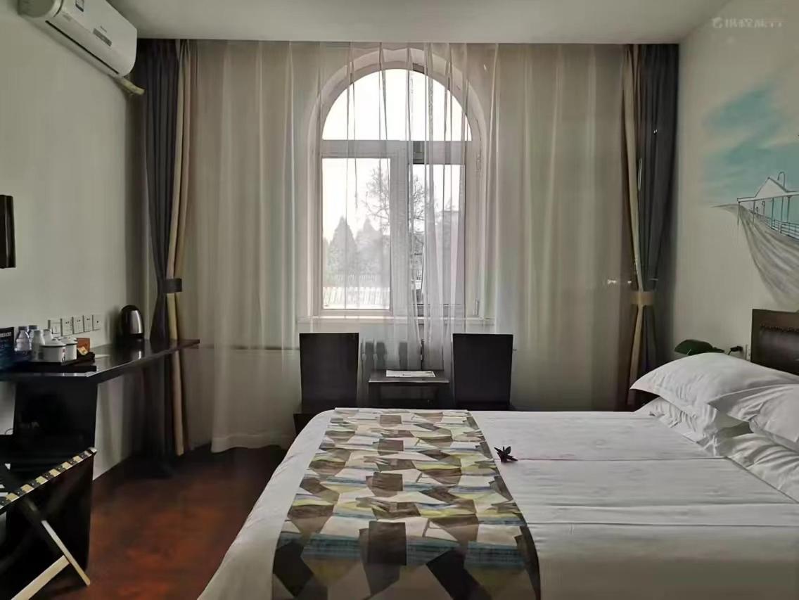 Nostalgia Hotel Beijing Guozijian Ghost Street - Near Beijing Lama Temple, Beihai Park, Jingshan Park, Drum Tower, Houhai Bar Street, Tian'Anmen Square, Located In Beijing Traditional Hutongs, 5 Minutes Away From Beixinqiao Metro Station Luaran gambar