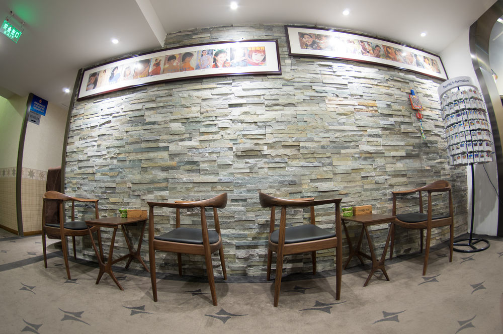 Nostalgia Hotel Beijing Guozijian Ghost Street - Near Beijing Lama Temple, Beihai Park, Jingshan Park, Drum Tower, Houhai Bar Street, Tian'Anmen Square, Located In Beijing Traditional Hutongs, 5 Minutes Away From Beixinqiao Metro Station Luaran gambar